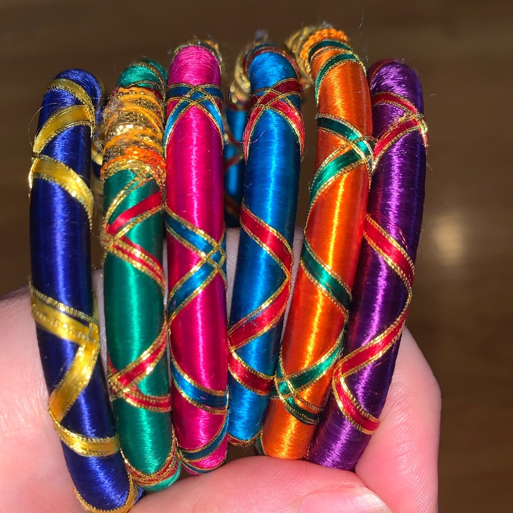Colorful soft bangles - Picture 3 of 10